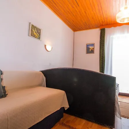 Apartment 5492a *